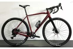 KROSS ESKER 2.0 28 10V RUBY RED GLOSS - KROSS BIKE